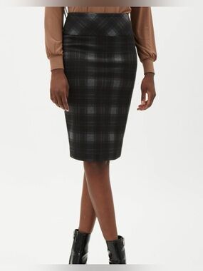 UP! Luxury Collection Preston Pencil Skirt - Size 0